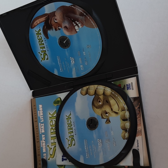 Shrek, Shrek 2, Shrek the Third & Shrek Forever After Widescreen DVD Bundle - Picture 7 of 13